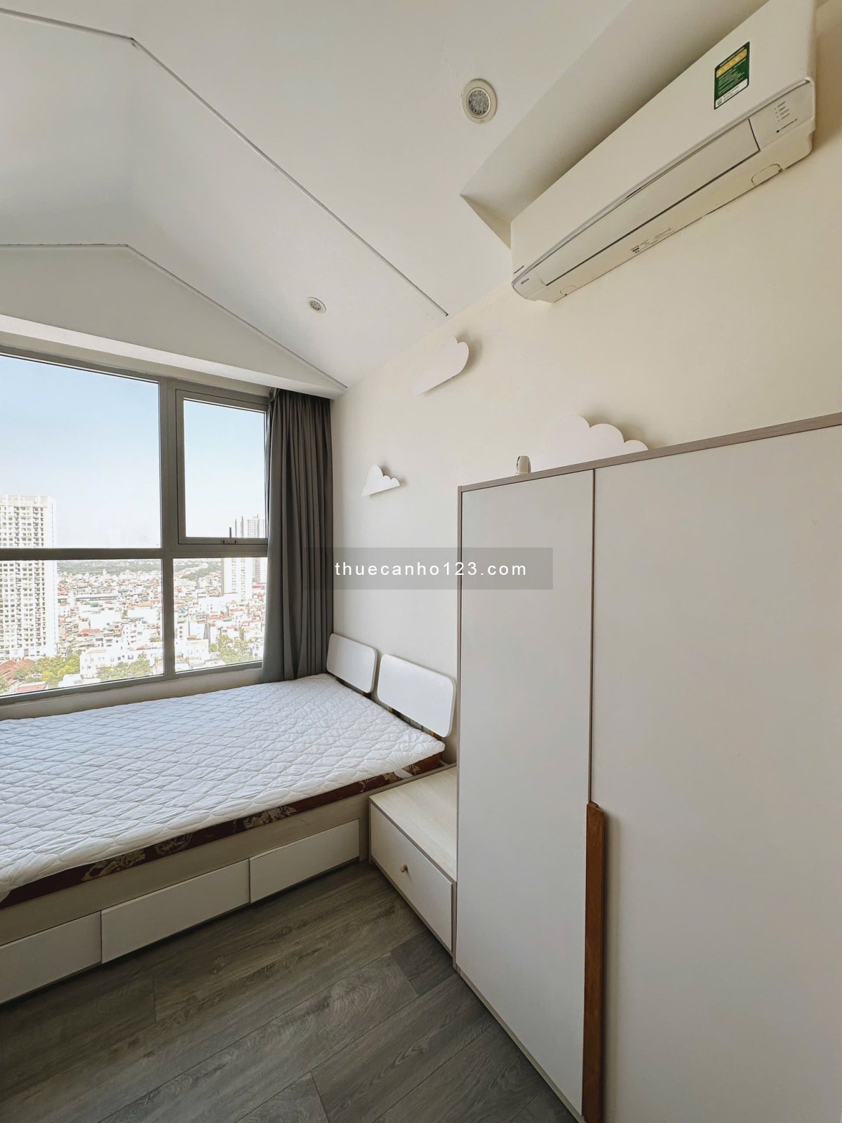 Cho thuê căn hộ 2PN 2VS full nội thất tại Vinhomes Gardenia – tầng trung, view thoáng