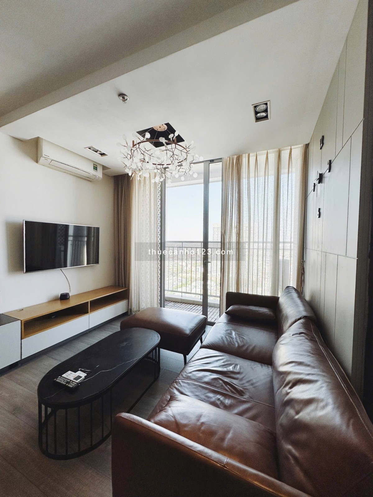 Cho thuê căn hộ 2PN 2VS full nội thất tại Vinhomes Gardenia – tầng trung, view thoáng