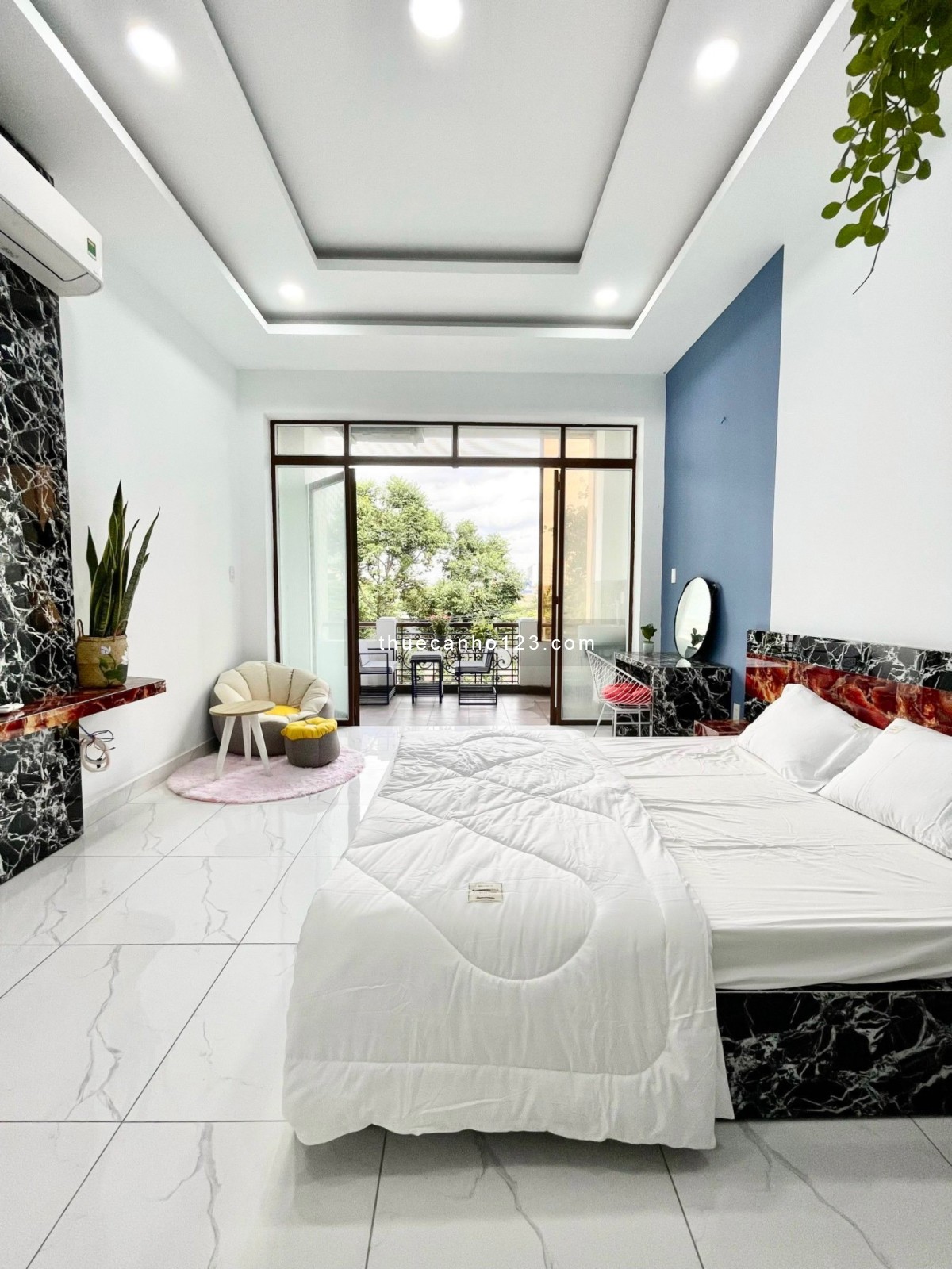 Căn hộ studio 40m2 ban công full nội thất gần sân bay tân nhất lăng cha cả ga t3