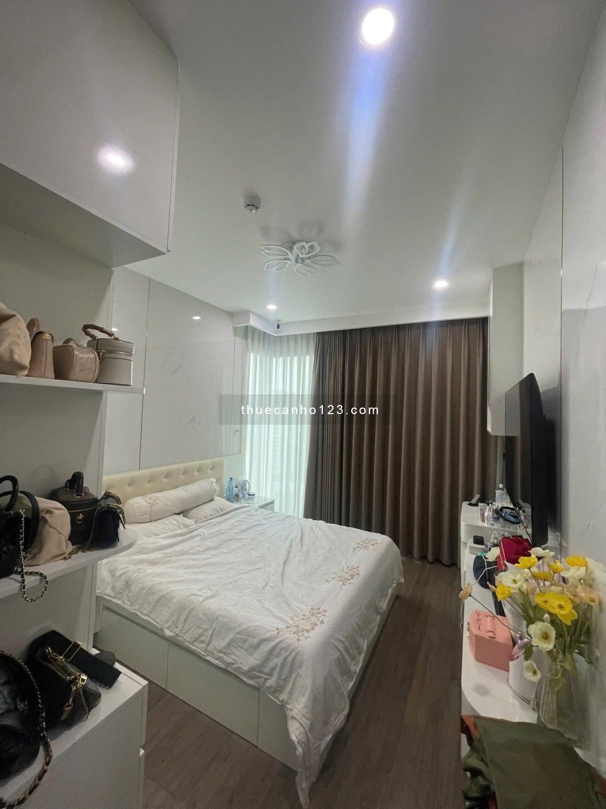 Cho thuê căn hộ Delasol Quận 4 giá tốt 1PN-2PN-3PN, nội thất cao cấp, cập nhật liên tục