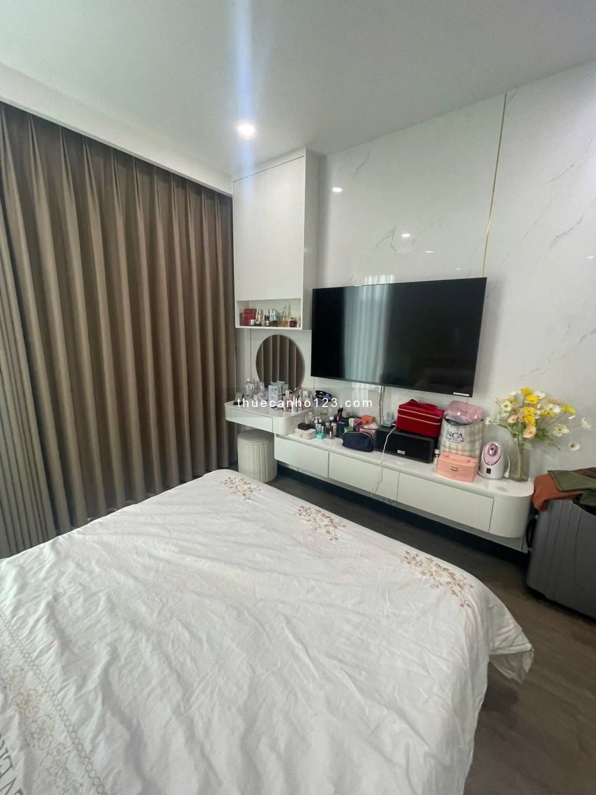 Cho thuê căn hộ Delasol Quận 4 giá tốt 1PN-2PN-3PN, nội thất cao cấp, cập nhật liên tục