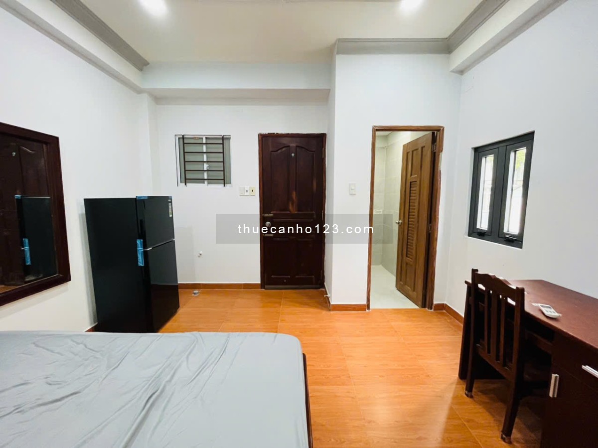 Cho thuê căn hộ Studio Cửa sổ Q1 gần công an Thành phố, vòng xoay Cống Quỳnh, chợ Thái Bình