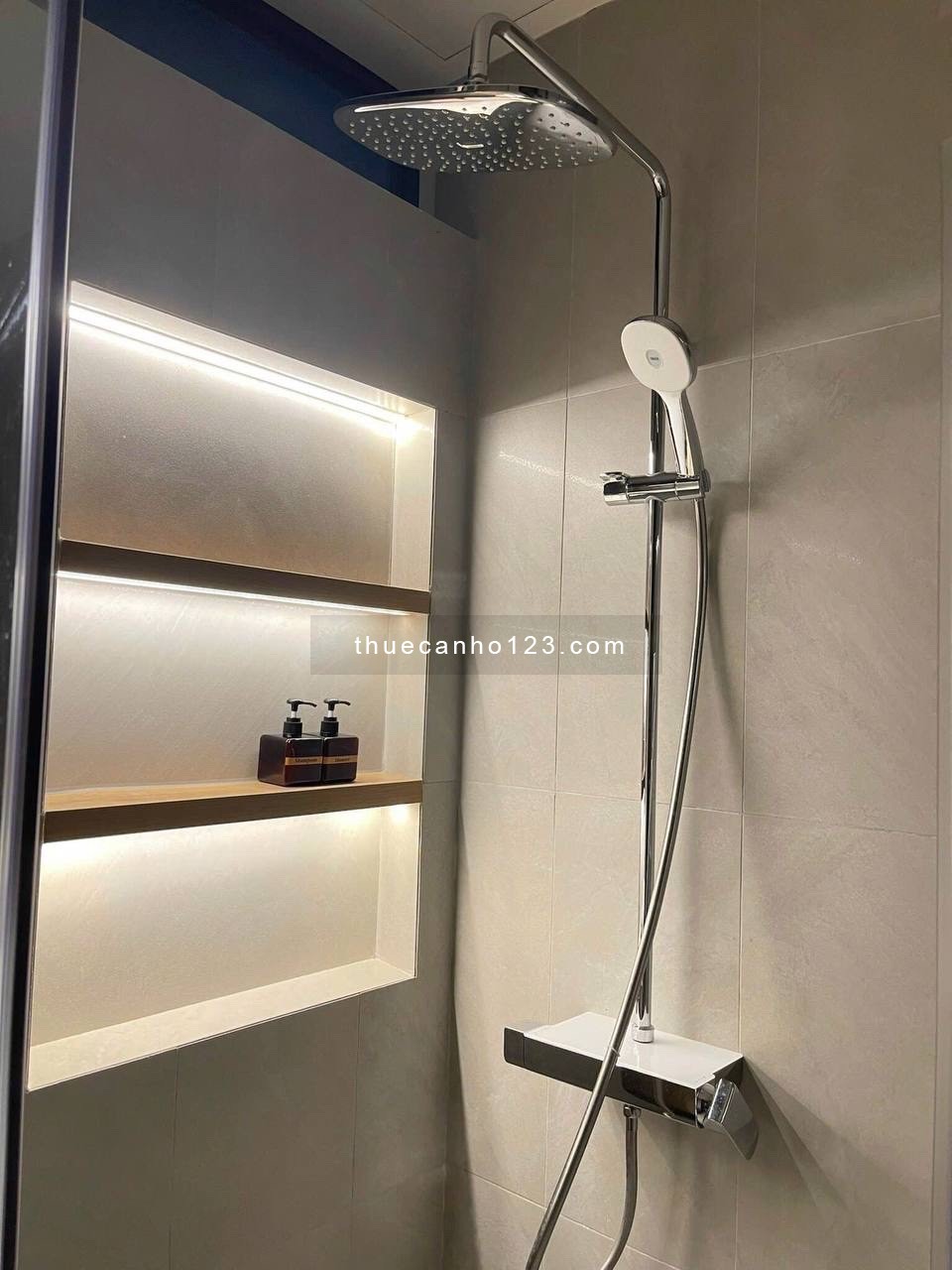 Siêu Phẩm Studio Xa Bếp, Full Nội Thất Cao Cấp Ở Trung Tâm Bình Thạnh