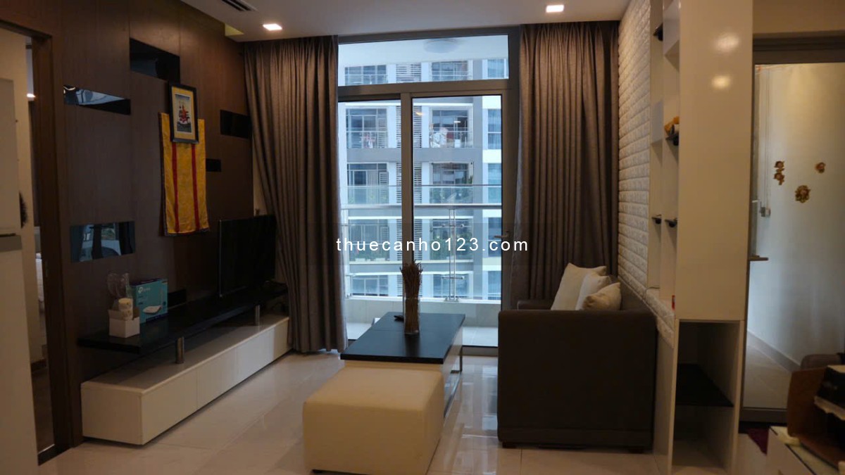 Cho thuê căn CC tòa Park 1, 2PN và 2VS, Tầng thấp, Diện tích đẹp 80.3m2, Vinhomes Central Park.