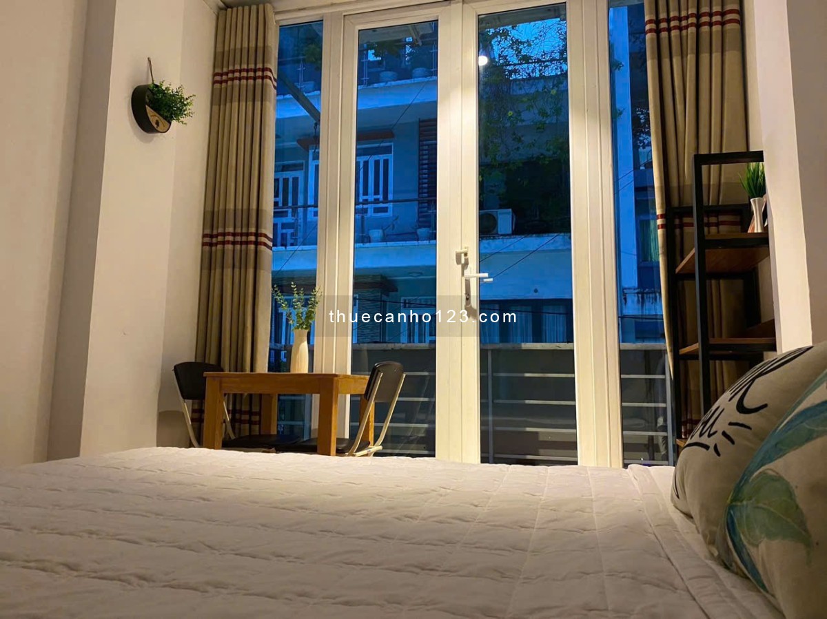 Cho thuê căn hộ full nội thất Q3 giáp q1, gần Chợ Bến Thành, công viên Tao Đàn, công viên 23/9, Bùi