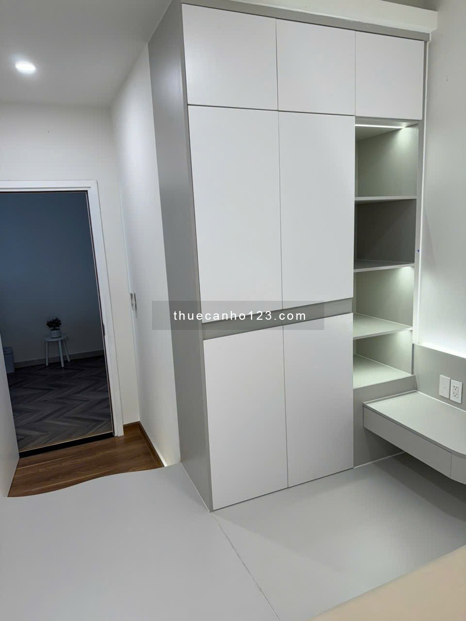 Cho thuê căn hộ quận 7 căn góc 2pn 2wc full nội thất cao cấp y hình chỉ 15 triệu