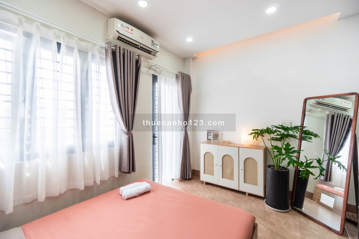 Căn hộ studio full nội thất rộng 40m2 gần sân bay tân sơn nhất ga t3 lăng cha cả