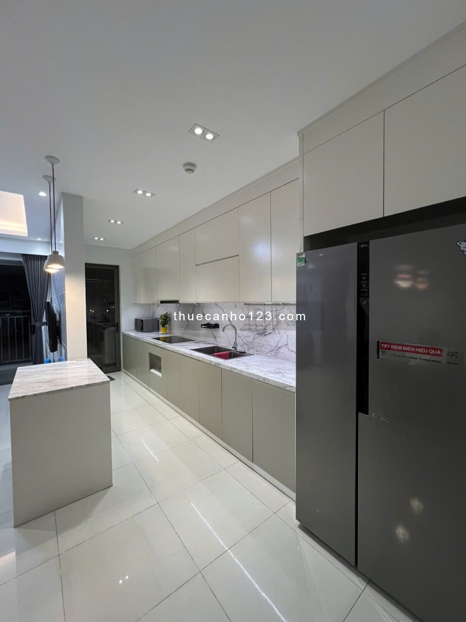 The Sun Avenue Trống sẵn cho thuê siêu phẩm 3PN 109m2