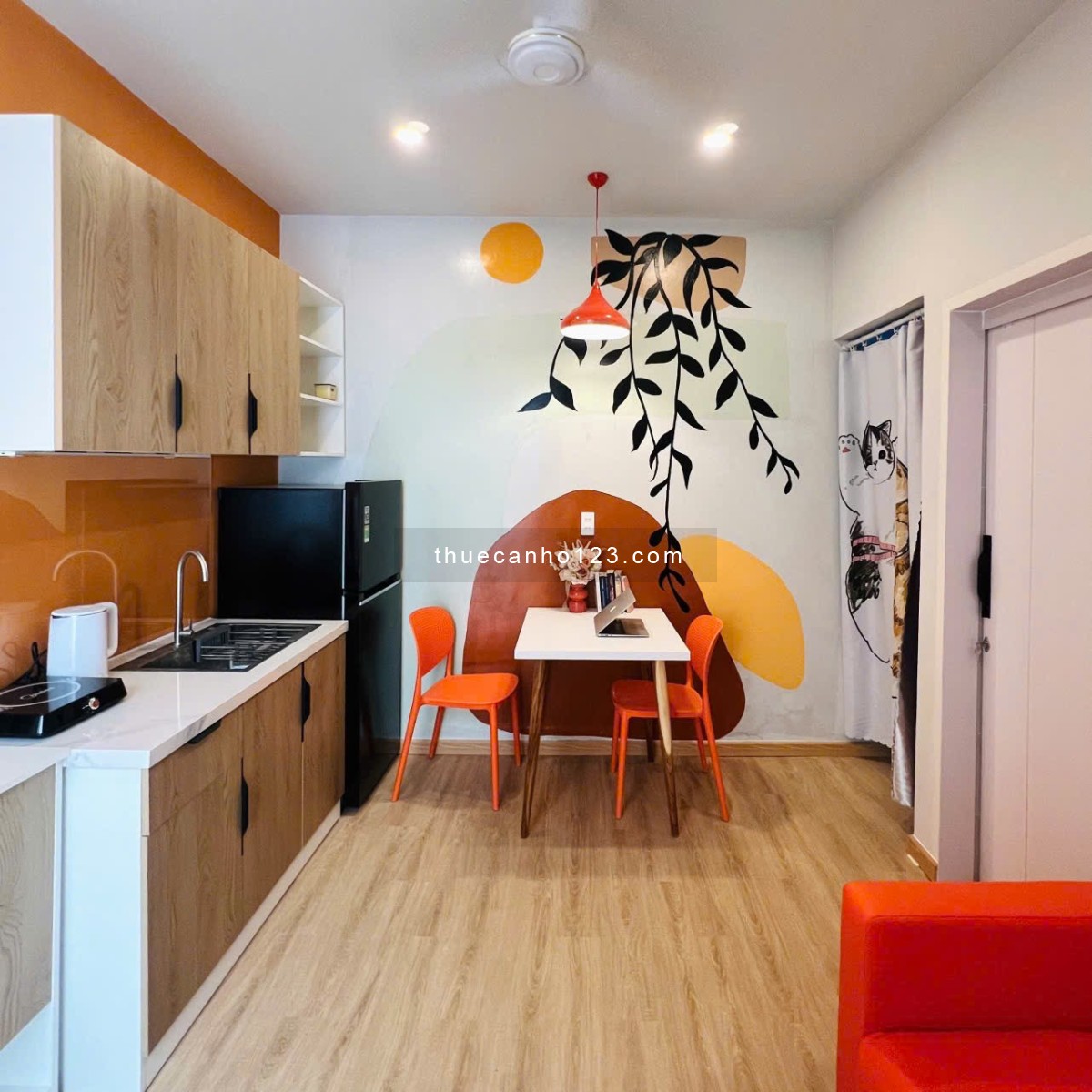 Cho thuê chdv 40m2 full nội thất 1 phòng ngủ ở đường Nguyễn Trọng Tuyển Q. Phú Nhuận