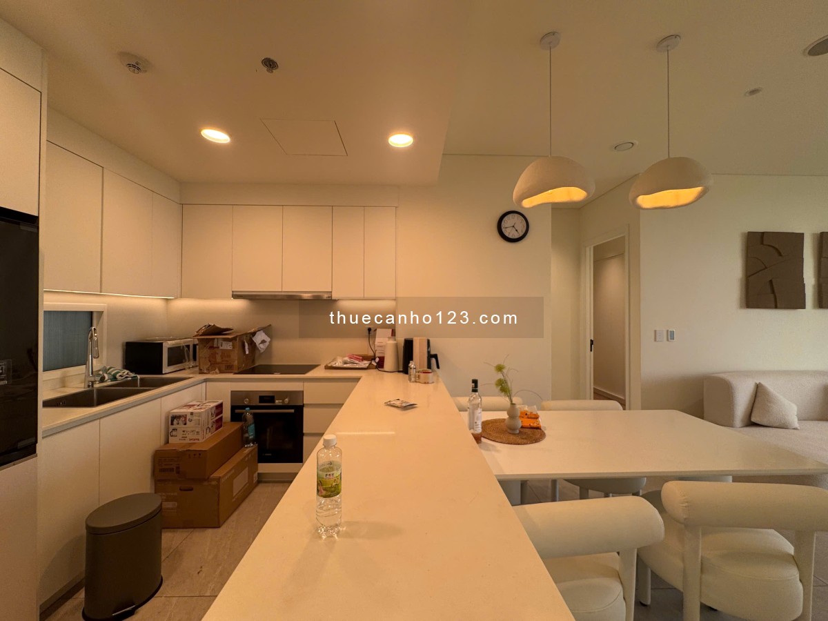 Nhà mình đây rồi, 3PN nội thất hiện đại, cao cấp, rộng 125m2, giá 90 triệu. tại Zeit River Thủ Thiêm