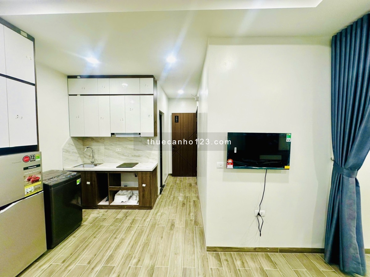 SOS! Phòng đẹp giá rẻ, full nội thất, 3,5k/số điện, 35k/m3 nước, nhận xe điện phố Cầu Giấy