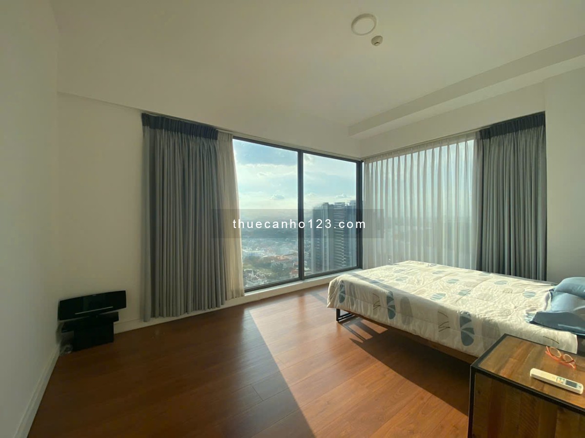 Bắt trọn khoảnh khắc tại 4PN full kính, với tầm view cực xịn, chỉ 2800USD, NT đầy đủ. tại Gateway TĐ