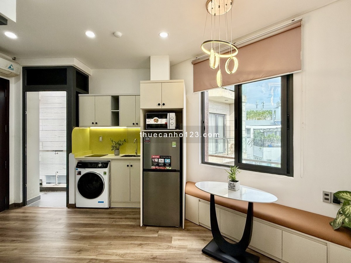 Căn hộ ban công máy giặt riêng thang máy gần cv hoàng văn thụ sân bay tân sơn nhất ga t3