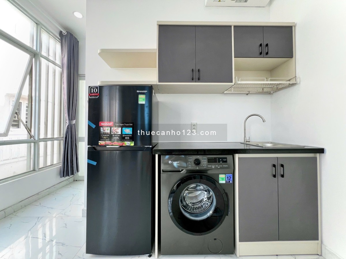 Cho Thuê Căn Hộ 1 Phòng Ngủ Tách Bếp, Cửa Sổ – Full Nội Thất, Máy Giặt Riêng - Gần Cv Lê Thị Riêng