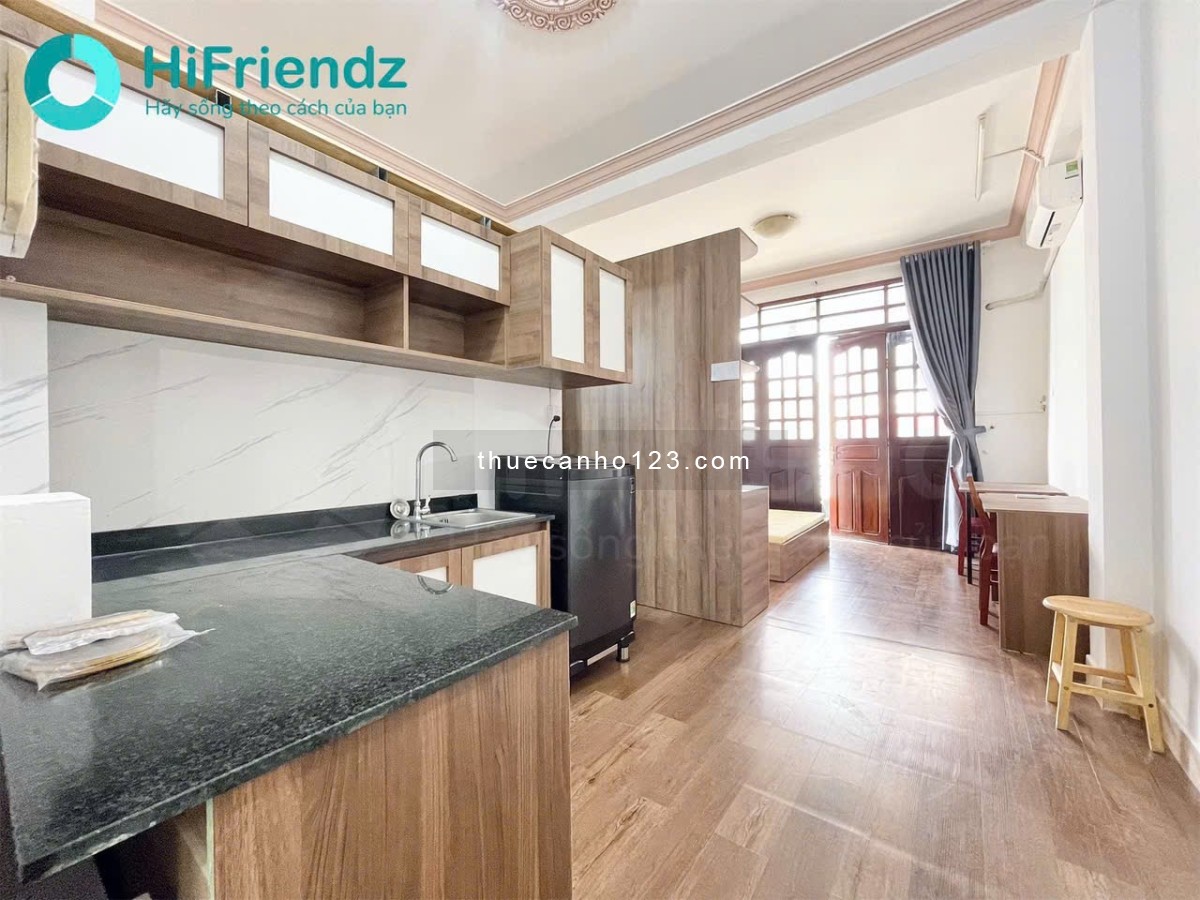 Siêu phẩm studio tách bếp, ban công rộng ngay trung tâm Bình Thạnh