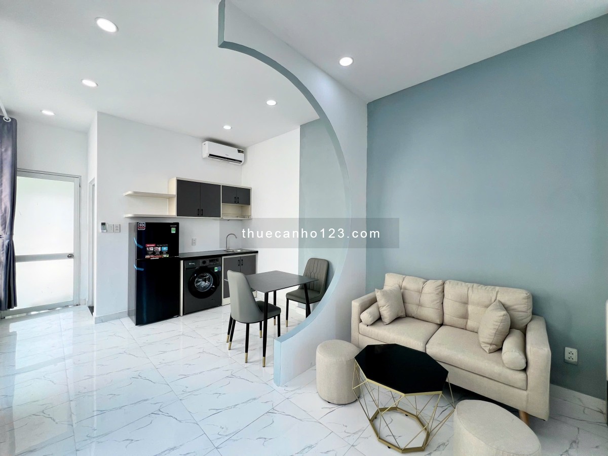 Căn hộ studio ban công máy giặt riêng rộng 40m2 gần ngã tư bảy hiên bệnh Thống Nhất quận Tân Bình