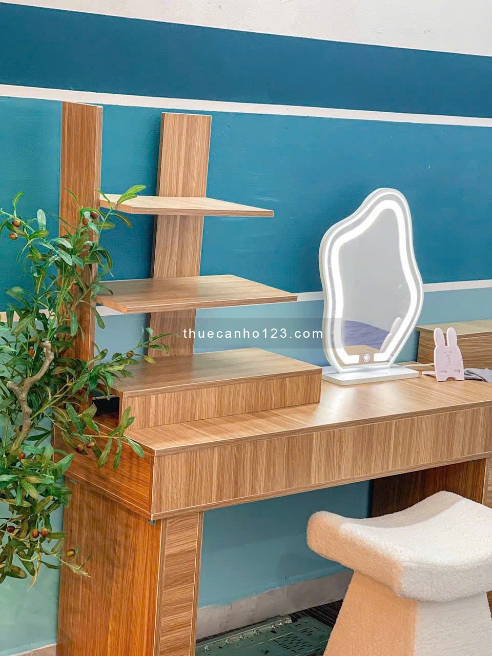 Căn hộ 1pn máy giặt riêng full nội thất tv ghế sofa Gần cv hoàng văn thụ lăng cha cả sân bay