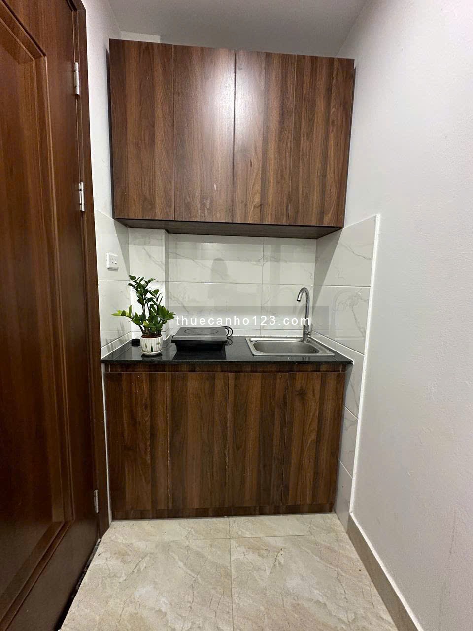 Cho thuê nhà số 11 ngõ 51 Tương Mai, dân trí tuyệt vời, 20m2, 4 triệu