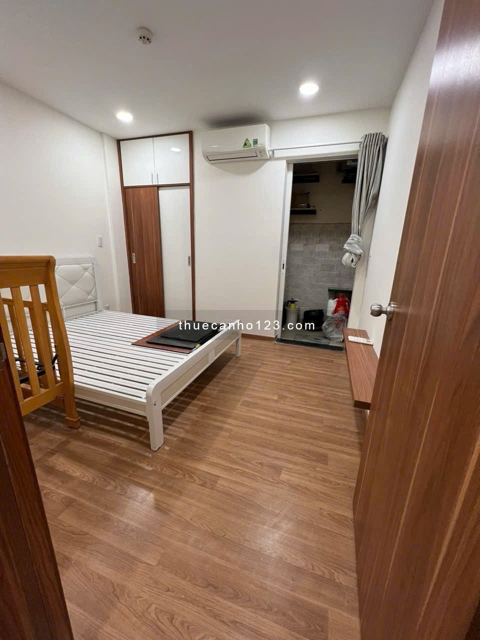 Chung cư Tân Hương, Tân Phú: 80m2, 2p ngủ, NT, 8tr/th