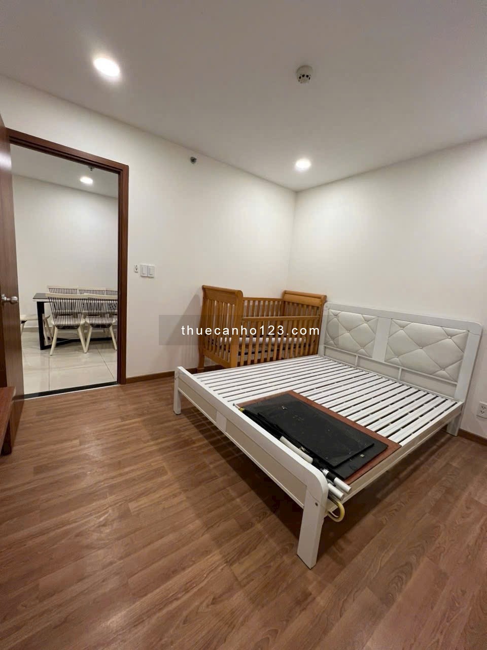 Chung cư Tân Hương, Tân Phú: 80m2, 2p ngủ, NT, 8tr/th