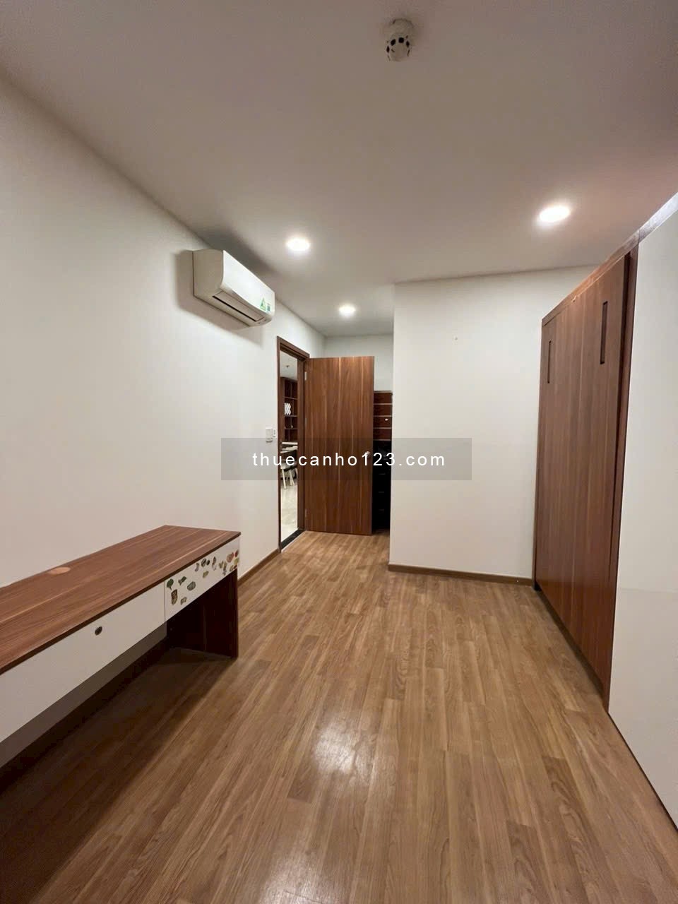 Chung cư Tân Hương, Tân Phú: 80m2, 2p ngủ, NT, 8tr/th