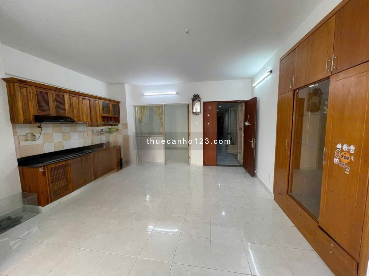 Giá 7tr/tháng, C/c Khang Gia, Phan Huy Ích, GV căn 2p ngủ 70m2.