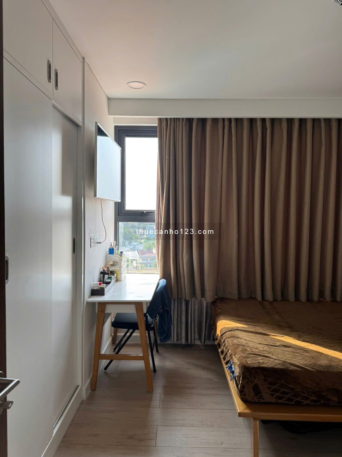 Chung cư Sky Center, Phổ Quang,Tân Bình: 55m2, 1p ngủ, Ntcb, 11tr/th