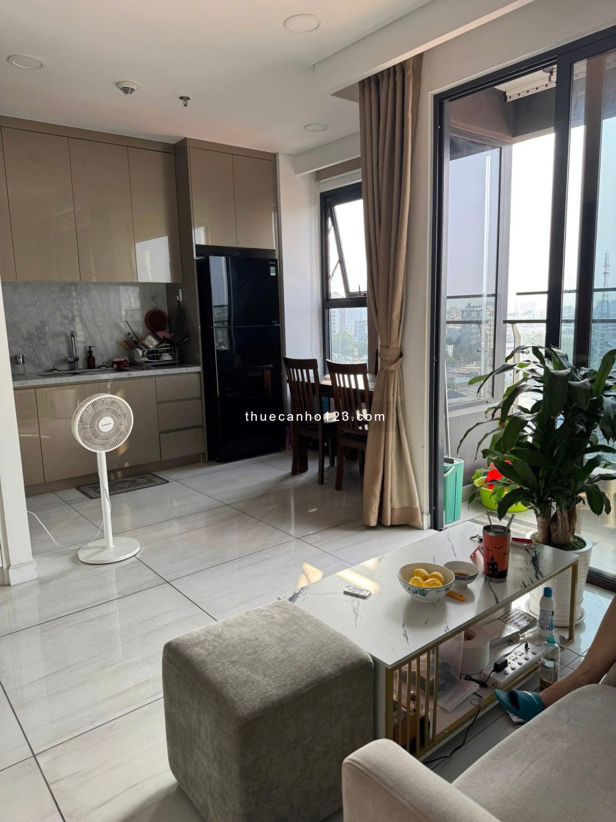 Chung cư Sky Center, Phổ Quang,Tân Bình: 55m2, 1p ngủ, Ntcb, 11tr/th