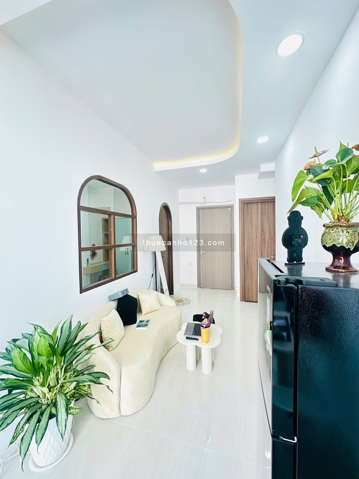 Căn Hộ 1PN + 1PK Ban Công Hơn 40m2 Mới 100% Gần Chợ Bà Chiểu_Cầu Bông_Hàng Xanh_Quận Bình Thạnh