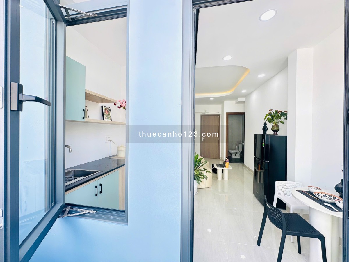 Căn Hộ 1PN + 1PK Ban Công Hơn 40m2 Mới 100% Gần Chợ Bà Chiểu_Cầu Bông_Hàng Xanh_Quận Bình Thạnh