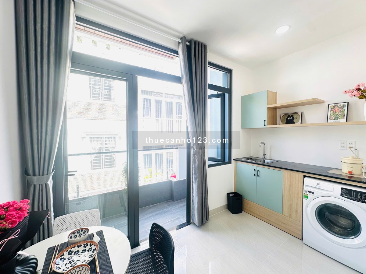 Căn Hộ 1PN + 1PK Ban Công Hơn 40m2 Mới 100% Gần Chợ Bà Chiểu_Cầu Bông_Hàng Xanh_Quận Bình Thạnh