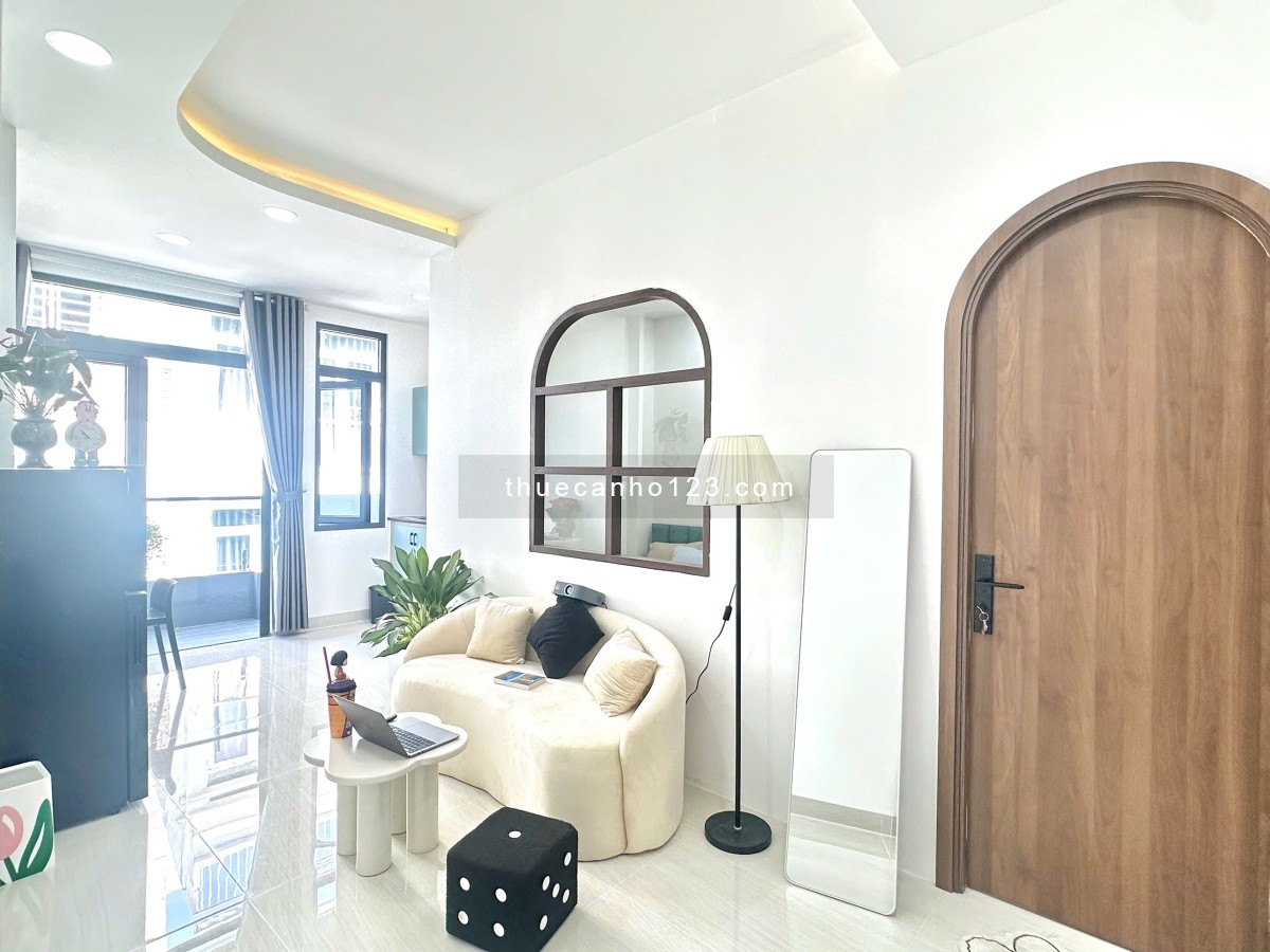 Căn Hộ 1PN + 1PK Ban Công Hơn 40m2 Mới 100% Gần Chợ Bà Chiểu_Cầu Bông_Hàng Xanh_Quận Bình Thạnh