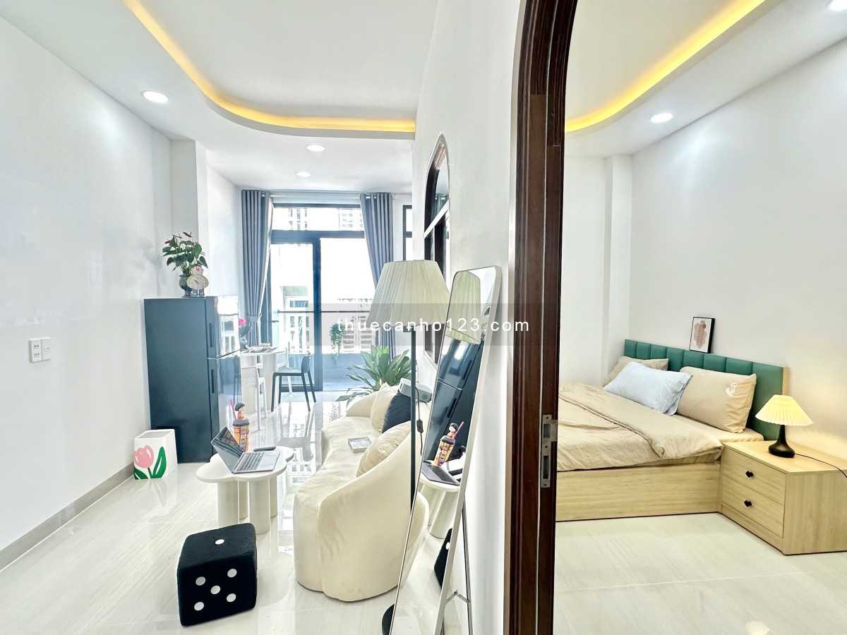 Căn Hộ 1PN + 1PK Ban Công Hơn 40m2 Mới 100% Gần Chợ Bà Chiểu_Cầu Bông_Hàng Xanh_Quận Bình Thạnh