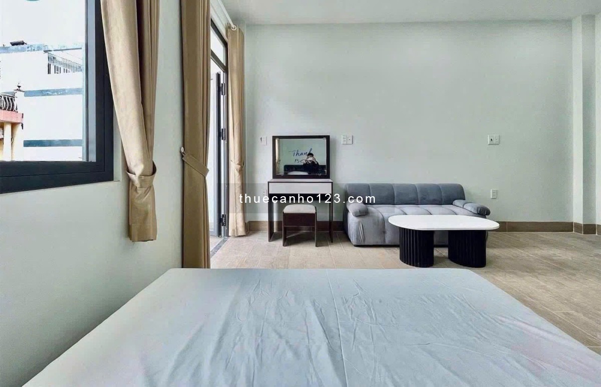 Cho thuê căn hộ dịch vụ, gần chợ Bà Chiểu, Nguyễn Trung Trực, Q. Bình Thạnh, ban công lớn 0901494216