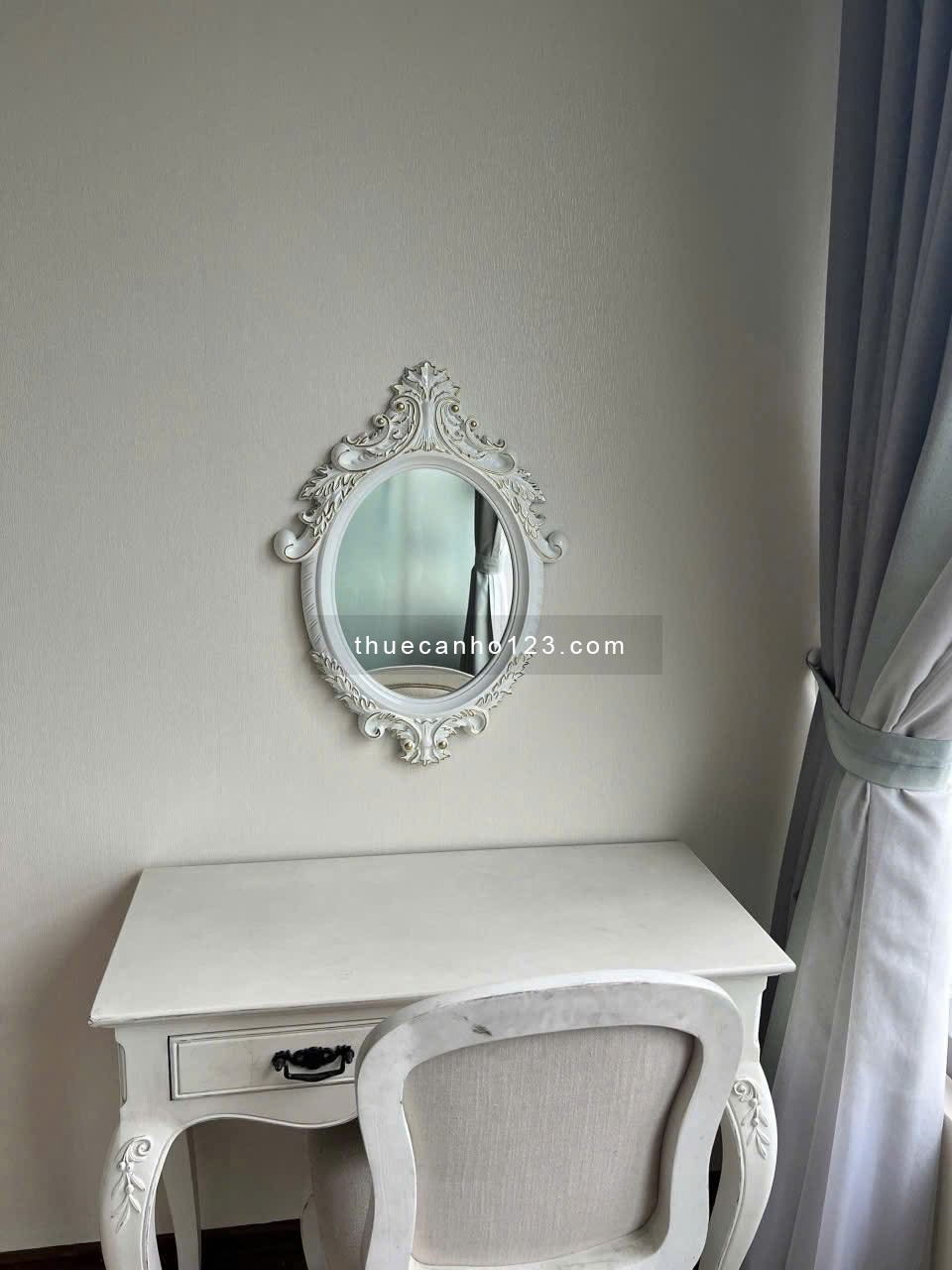 Cho Thuê Căn Hộ Cao Cấp Thăng Long Number One - Full Đồ