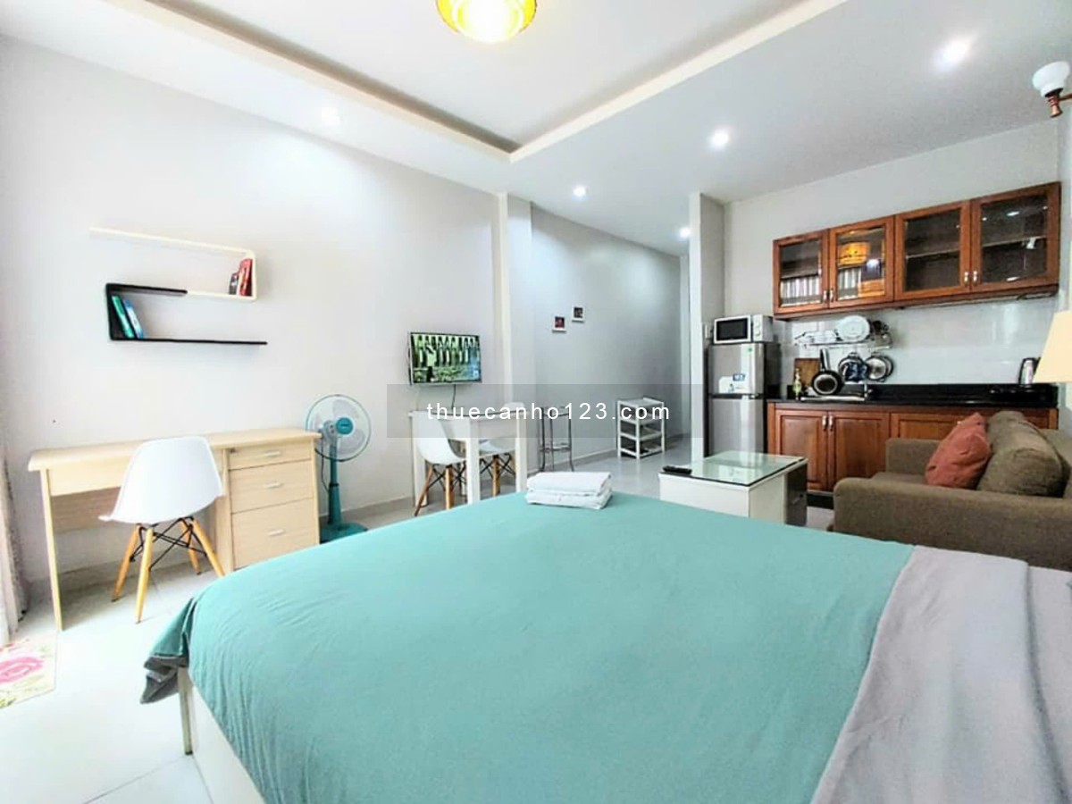 Chung cư Sky center, Phổ QUang, p2, Tân Bình: 40m2, 1p ngủ, 11tr/th