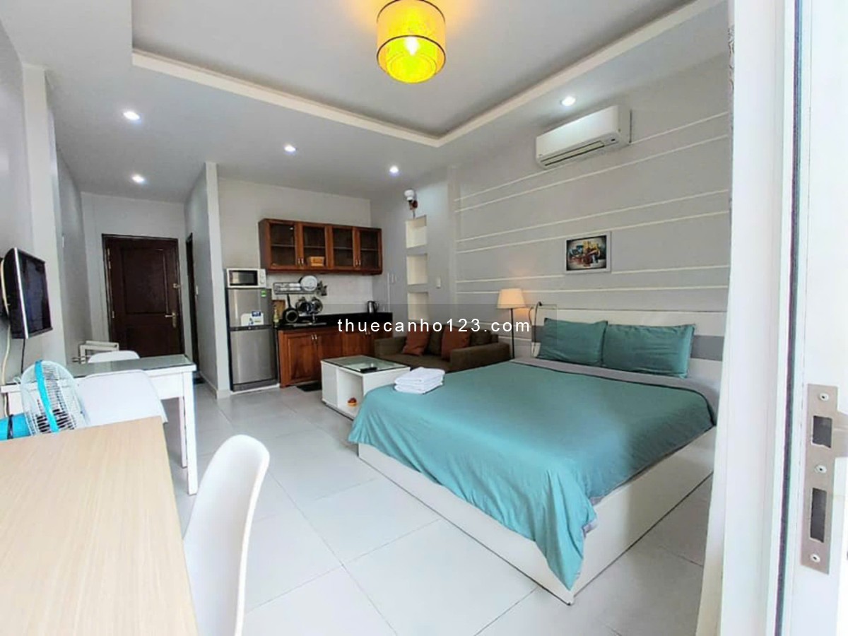 Chung cư Sky center, Phổ QUang, p2, Tân Bình: 40m2, 1p ngủ, 11tr/th