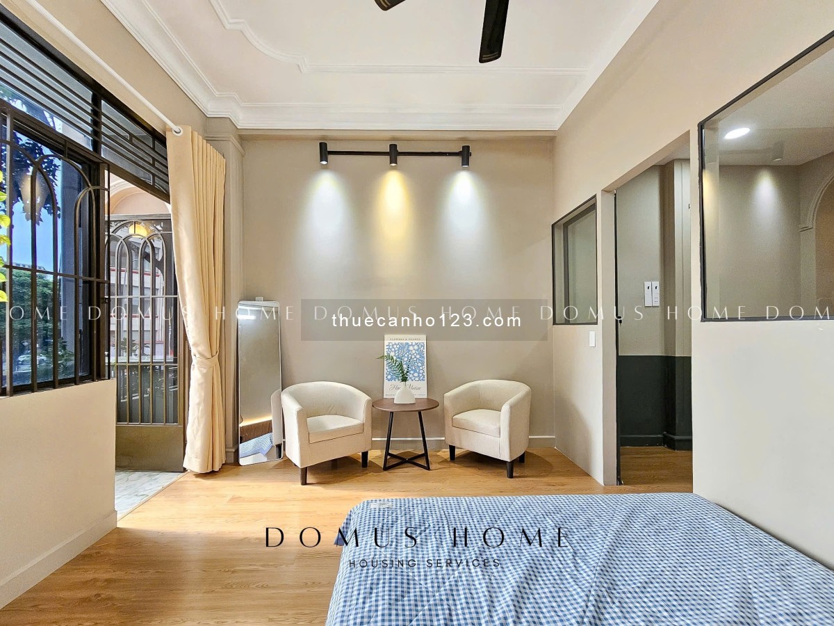 Cho thuê căn hộ 1PN ban công, mặt tiền Khánh Hội Q4