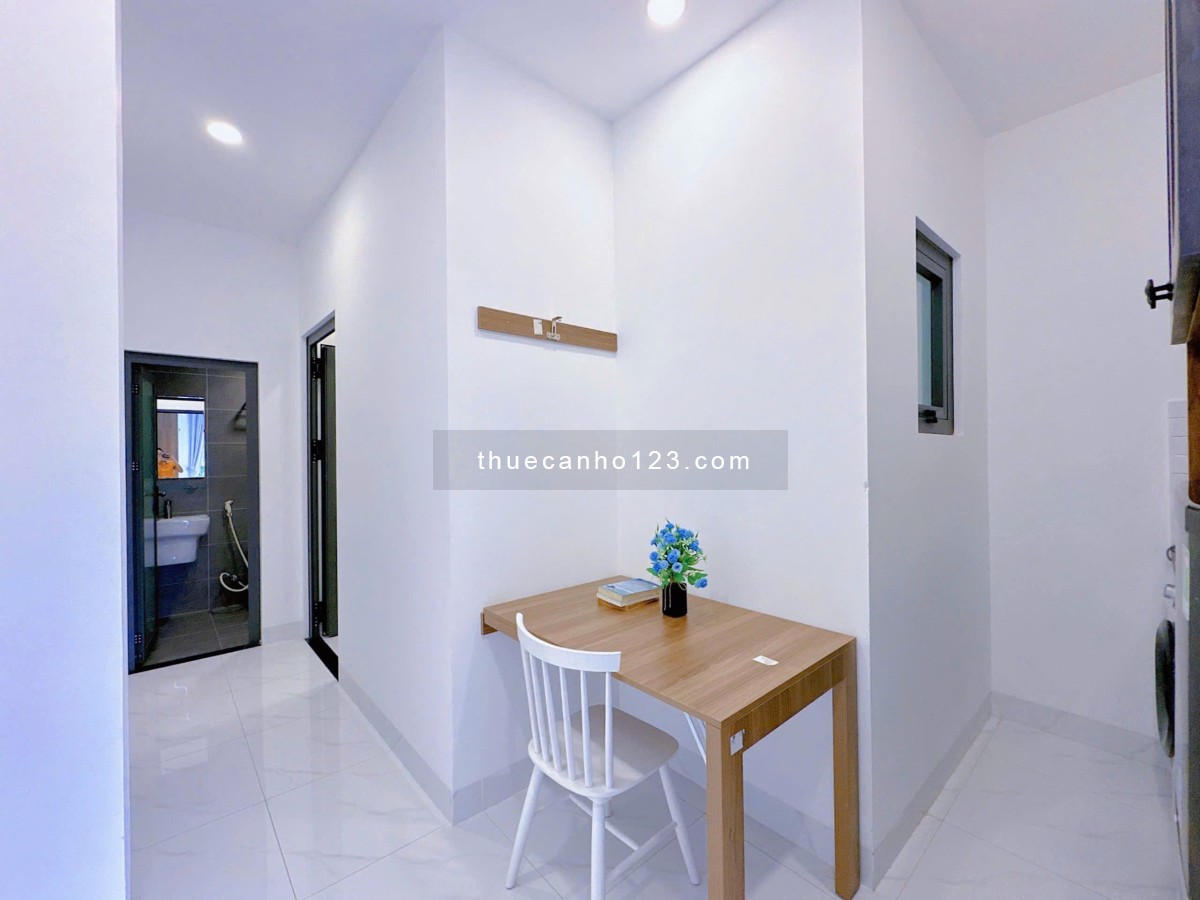 Căn hộ 2pn mới toanh, ban công thoáng mát, thuận tiện di chuyển qua Thủ Đức, Gò Vấp, Phú Nhuận, Q1 3