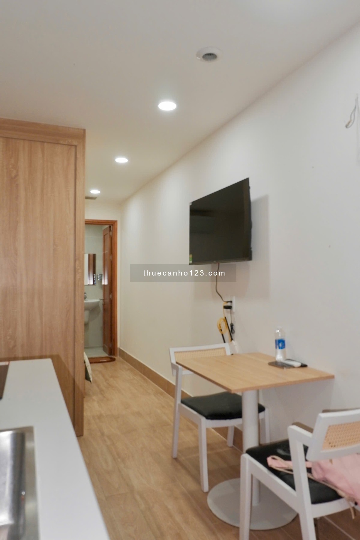 Cho thuê studio full nội thất Quận 1, Thảo Cầm Viên, CV 23/9, Đh Hoa Sen,