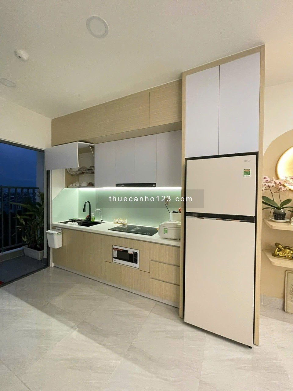 Chung cư Cộng Hoà Garden, P12, Tân Bình: 60m2, 1p ngủ, 10tr5/tháng