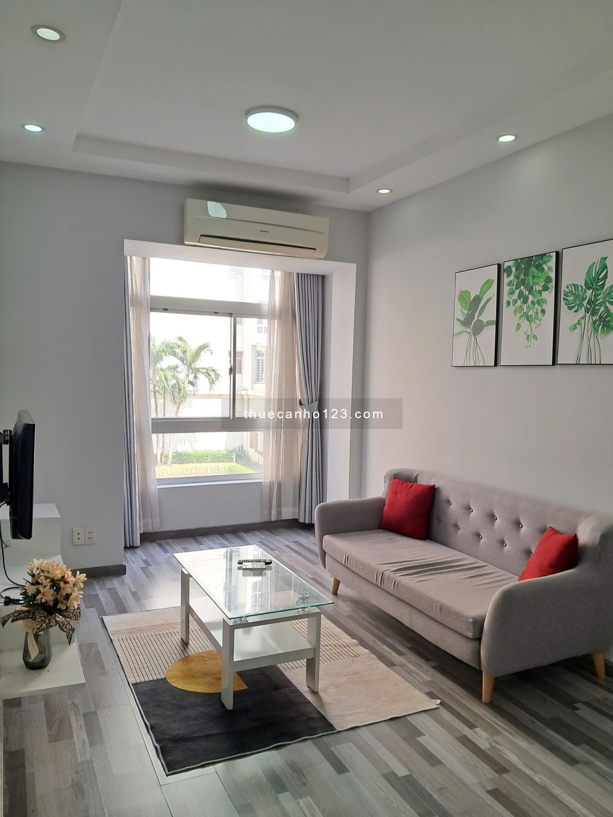 Em chuyên cho thuê Sky Garden Phú Mỹ Hưng 2-3 phòng ngủ trên 11triệu.Cam kết 100% nhà đẹp giá tốt