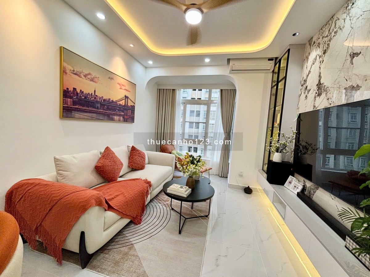 Em chuyên cho thuê Sky Garden Phú Mỹ Hưng 2-3 phòng ngủ trên 11triệu.Cam kết 100% nhà đẹp giá tốt