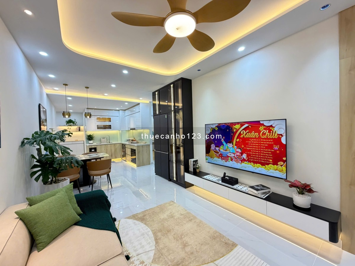 Em chuyên cho thuê Sky Garden Phú Mỹ Hưng 2-3 phòng ngủ trên 11triệu.Cam kết 100% nhà đẹp giá tốt