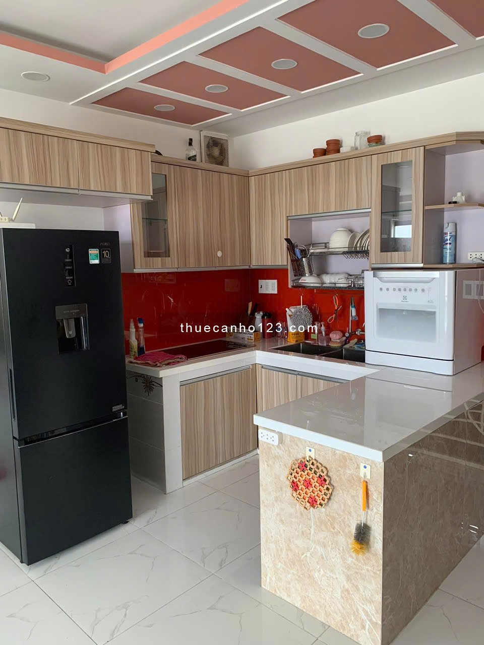 Chung cư Phúc Yên, Phan Huy Ích, TB: 90m2, nội thất mới, 10tr/th