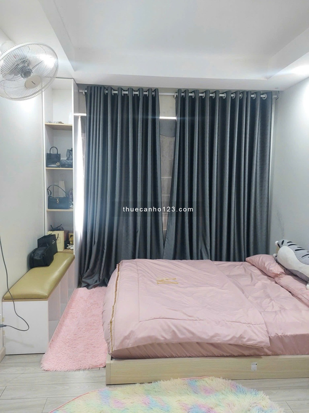 Chung cư Cộng Hoà Garden, P.12, TB: 50m2, đầy đủ NT, 1p ngủ, 10tr5/th.