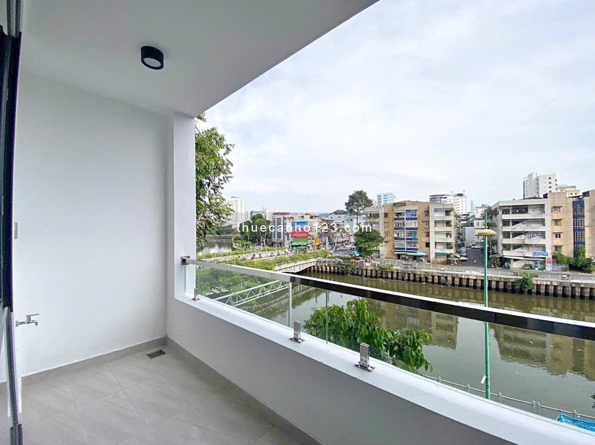 Bóc Seal Căn Hộ Ban Công Sát Bờ Kè Trường Sa_Cầu Lê Văn Sỹ_Vòng Xoay Dân Chủ_Viettel Tower_Quận 3