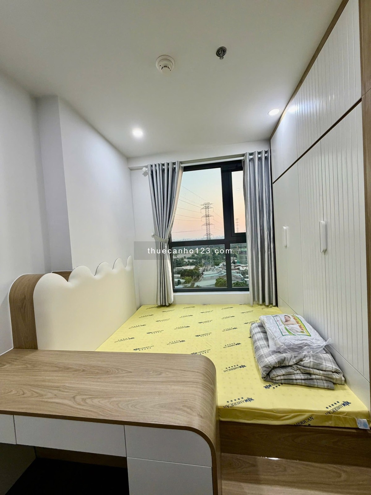 Chính chủ cho thuê căn hộ full nội thất chỉ 10 triệu - Tại Bcons City