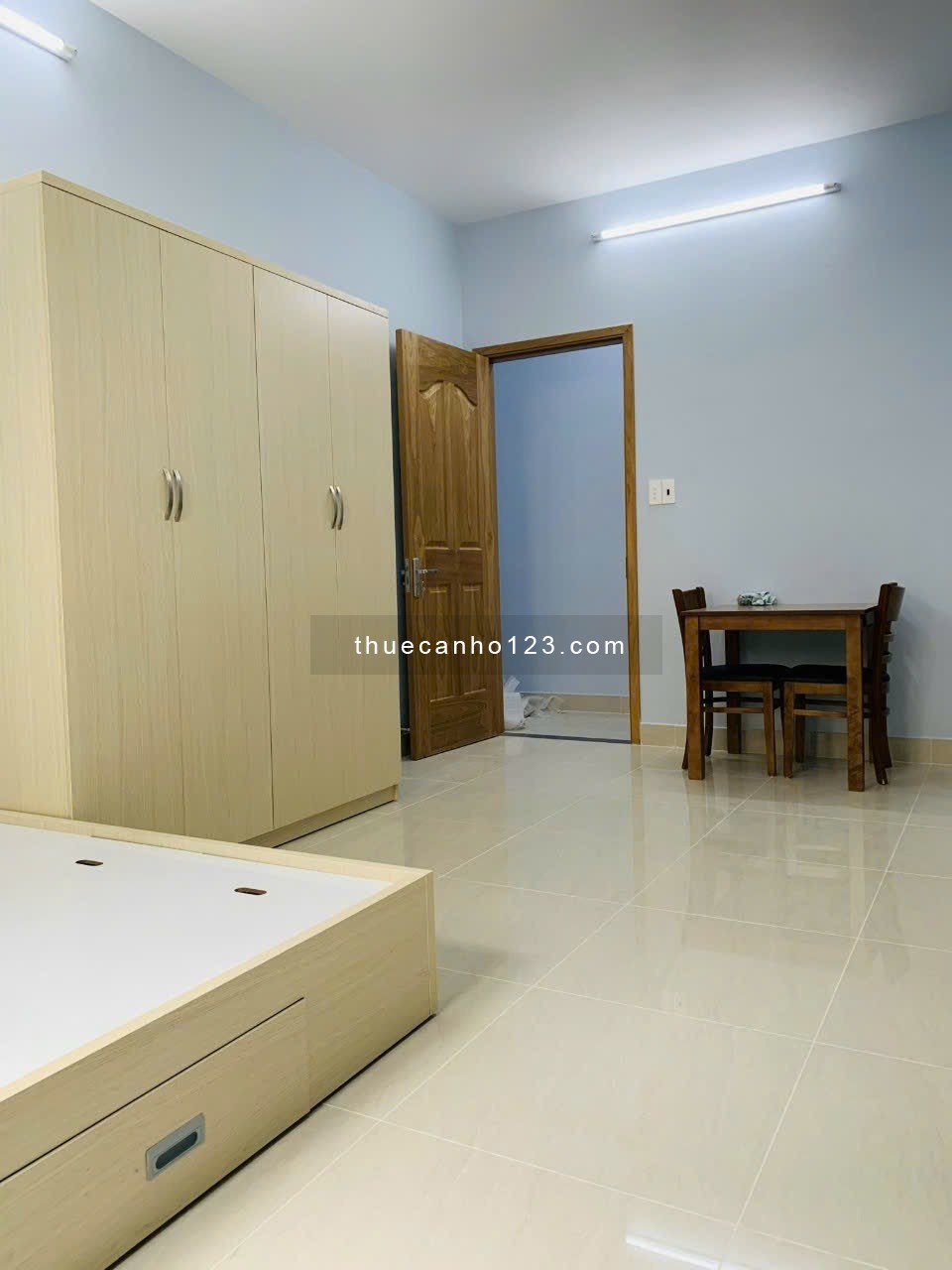 Cho thuê căn hộ Studio Cửa sổ Q4 gần chợ 200, nhà thờ Xóm Chiếu, ĐH Luật, ĐH Nguyễn Tất Thành