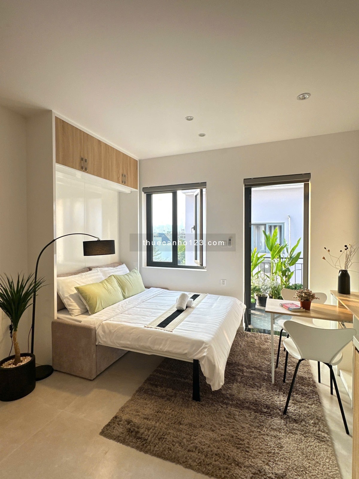 Cho thuê căn hộ Studio gần Sân Bay & Etown, ngay CV Hoàng Văn Thụ